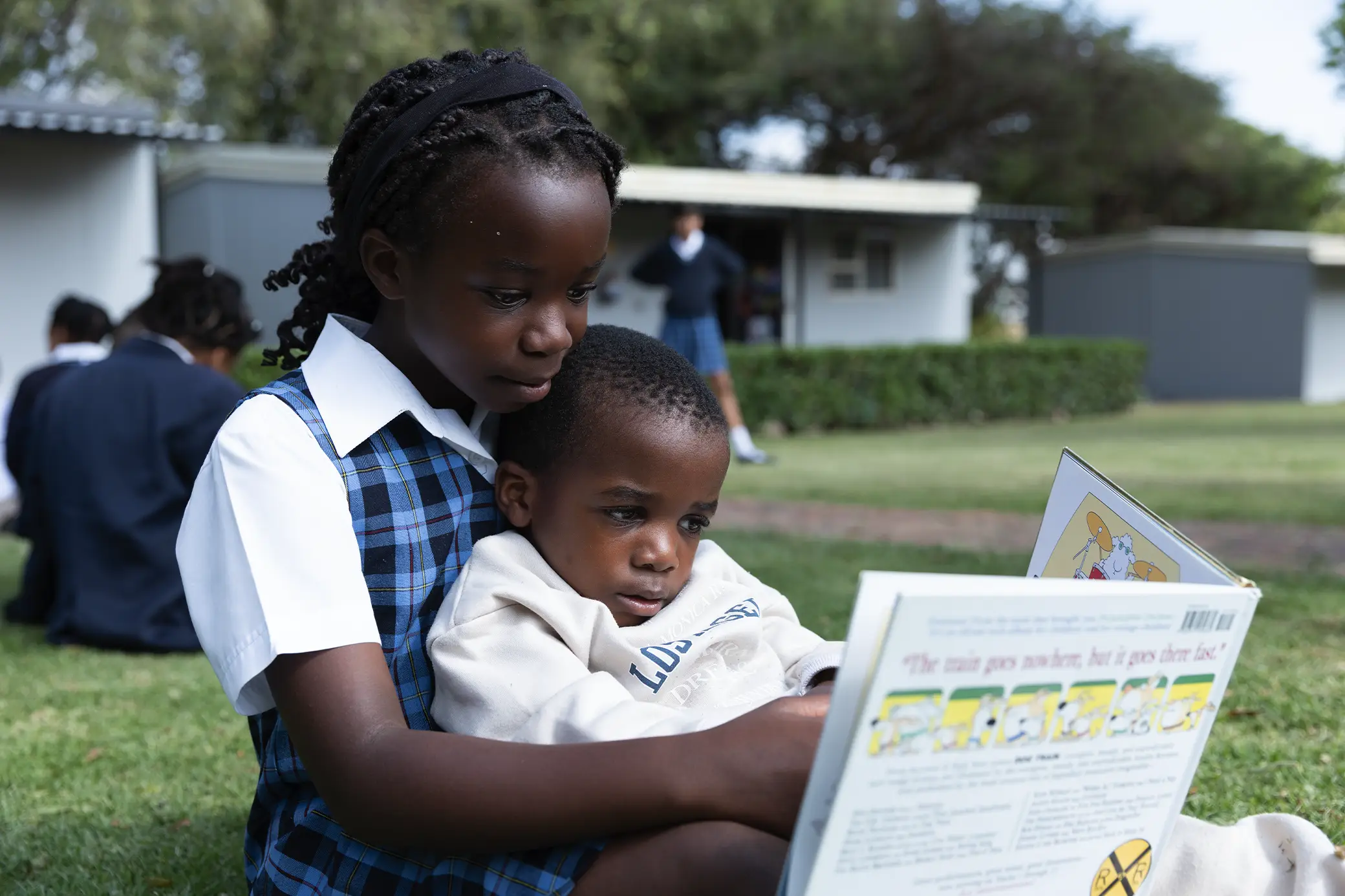 Reading circles at Summerhill